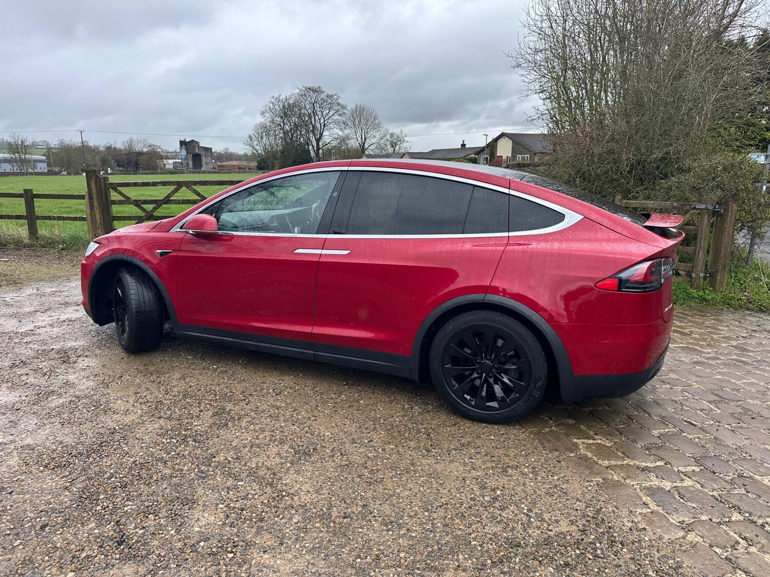 Used Tesla Model X 2017 for sale - 78127559: Photo 26