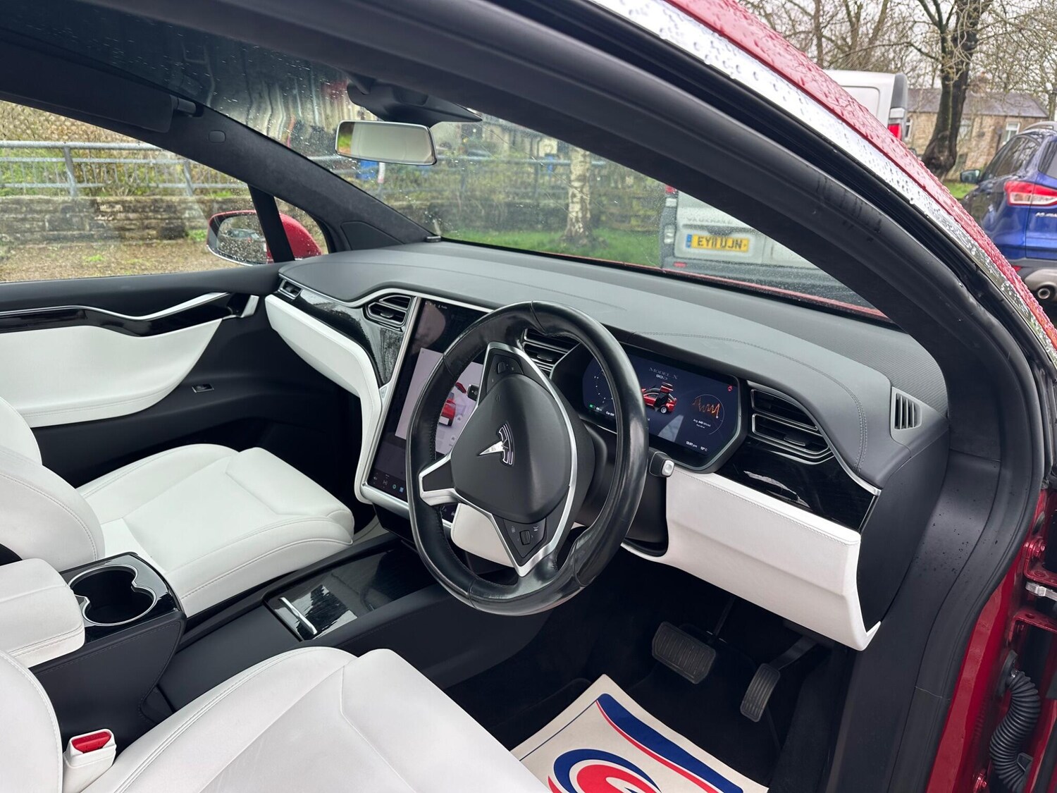 Used Tesla Model X 2017 for sale - 78127559: Photo 38