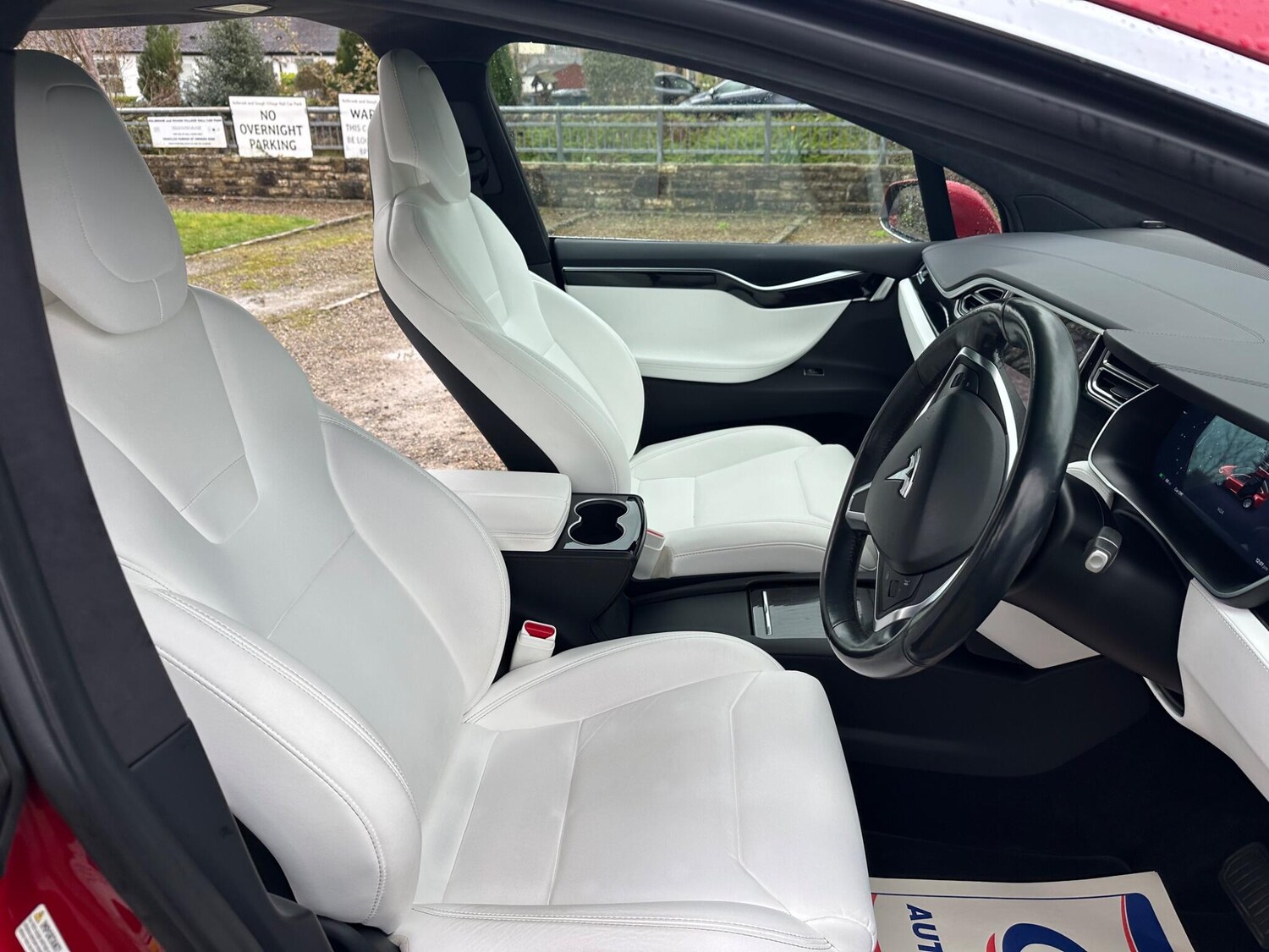 Used Tesla Model X 2017 for sale - 78127559: Photo 39