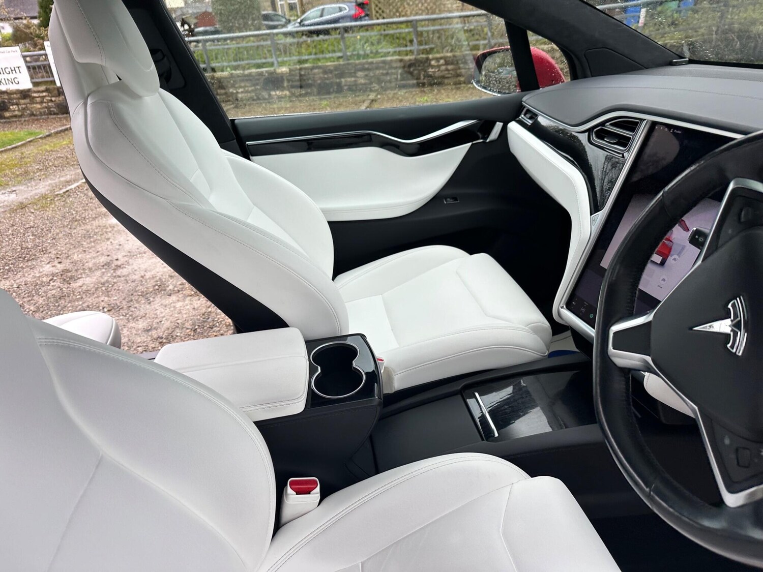 Used Tesla Model X 2017 for sale - 78127559: Photo 40