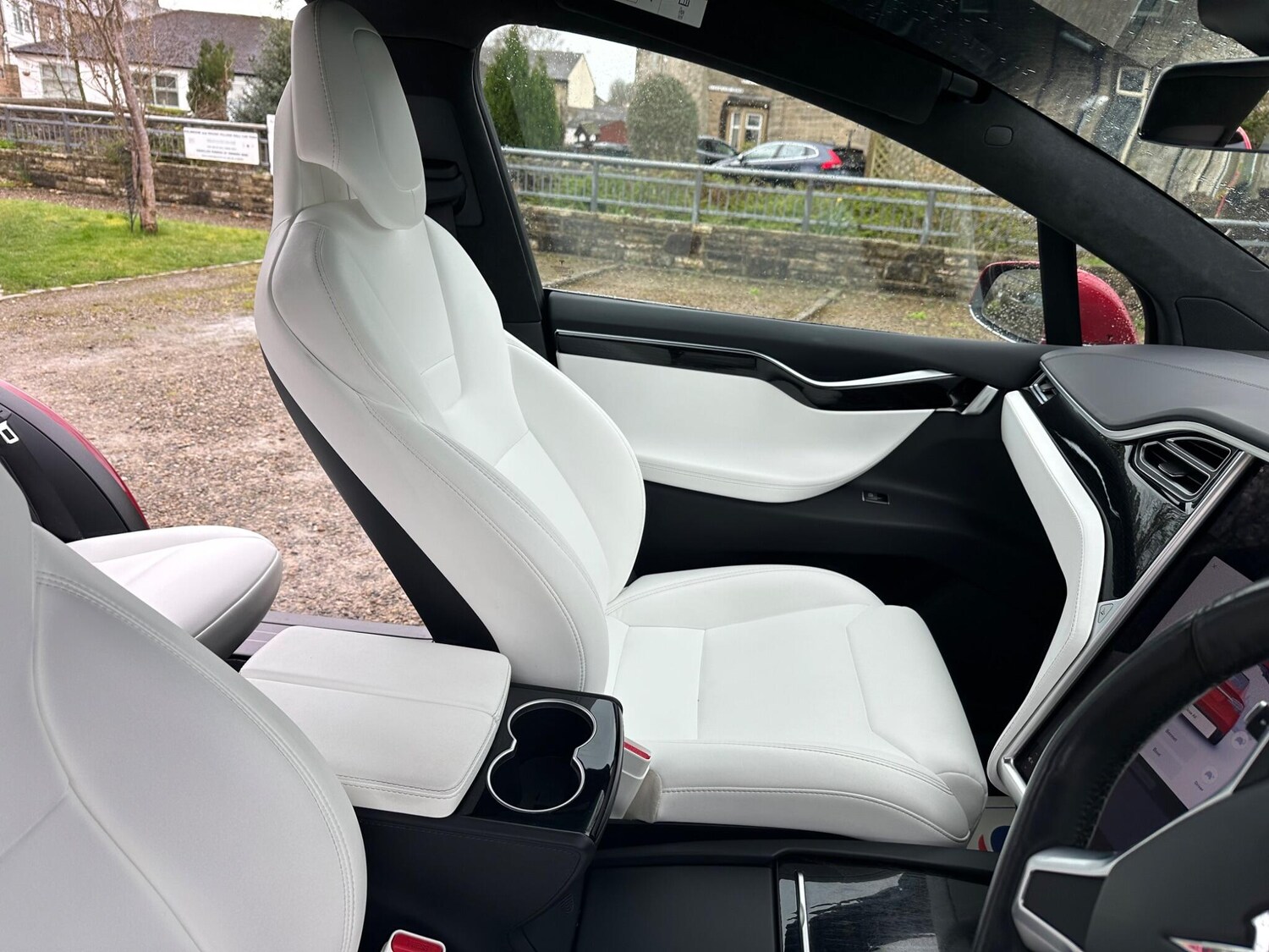 Used Tesla Model X 2017 for sale - 78127559: Photo 41