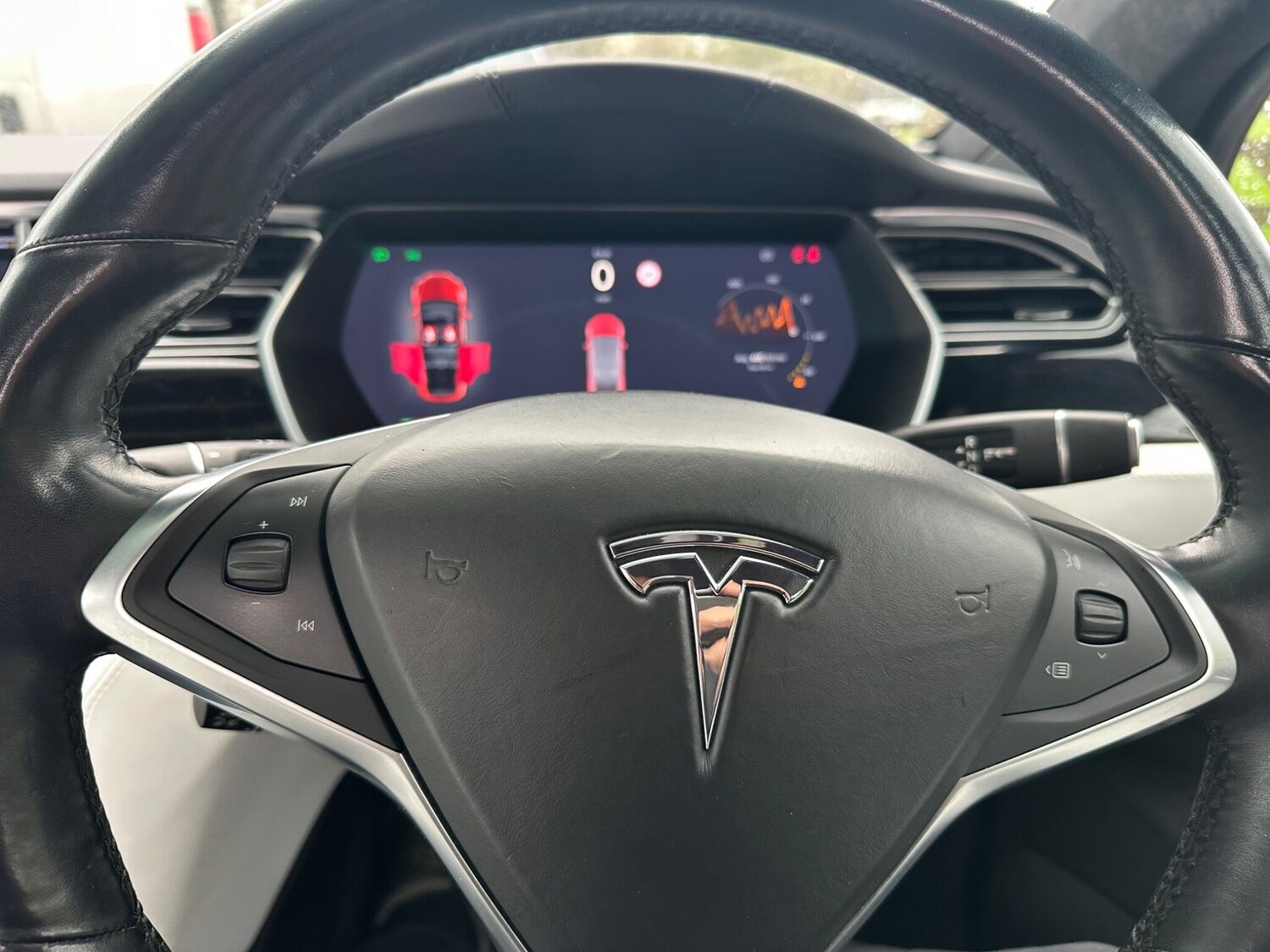 Used Tesla Model X 2017 for sale - 78127559: Photo 57