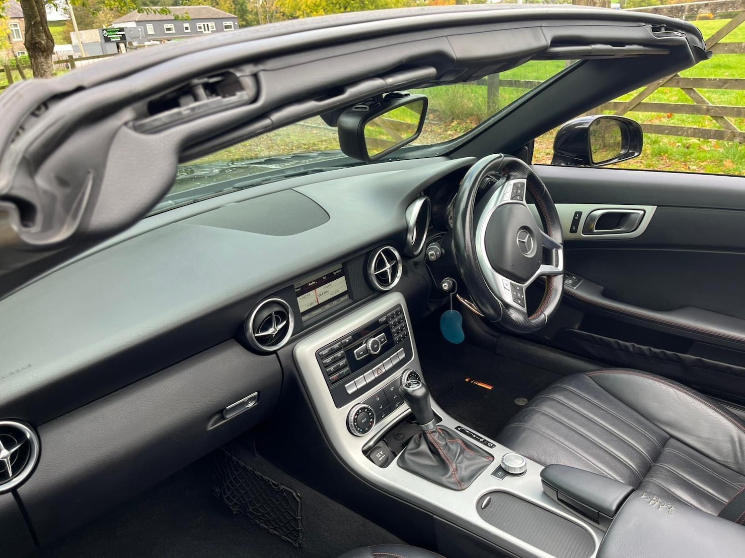 Used Mercedes-Benz SLK 2013 for sale - 77969774: Photo 27