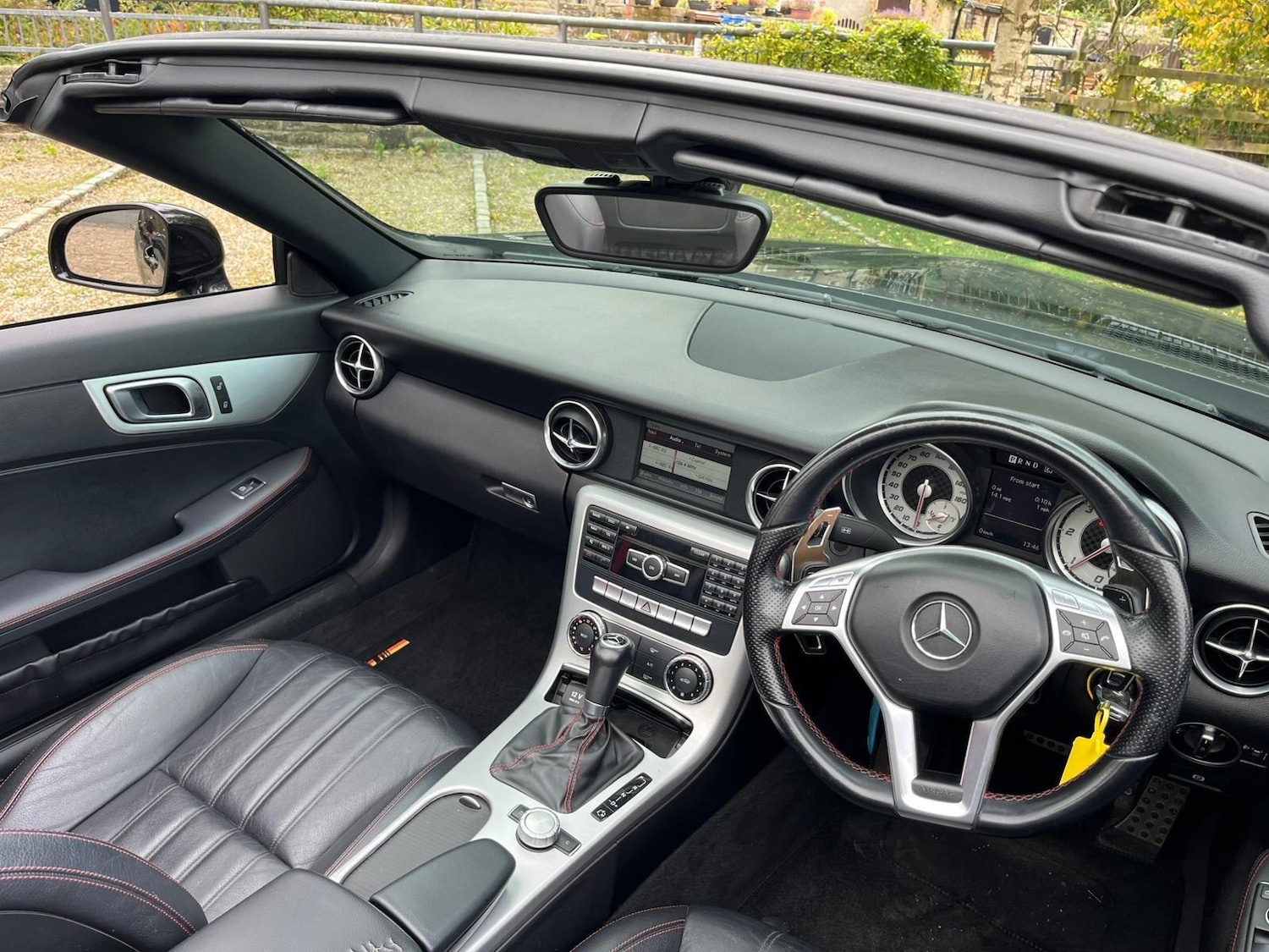 Used Mercedes-Benz SLK 2013 for sale - 77969774: Photo 29