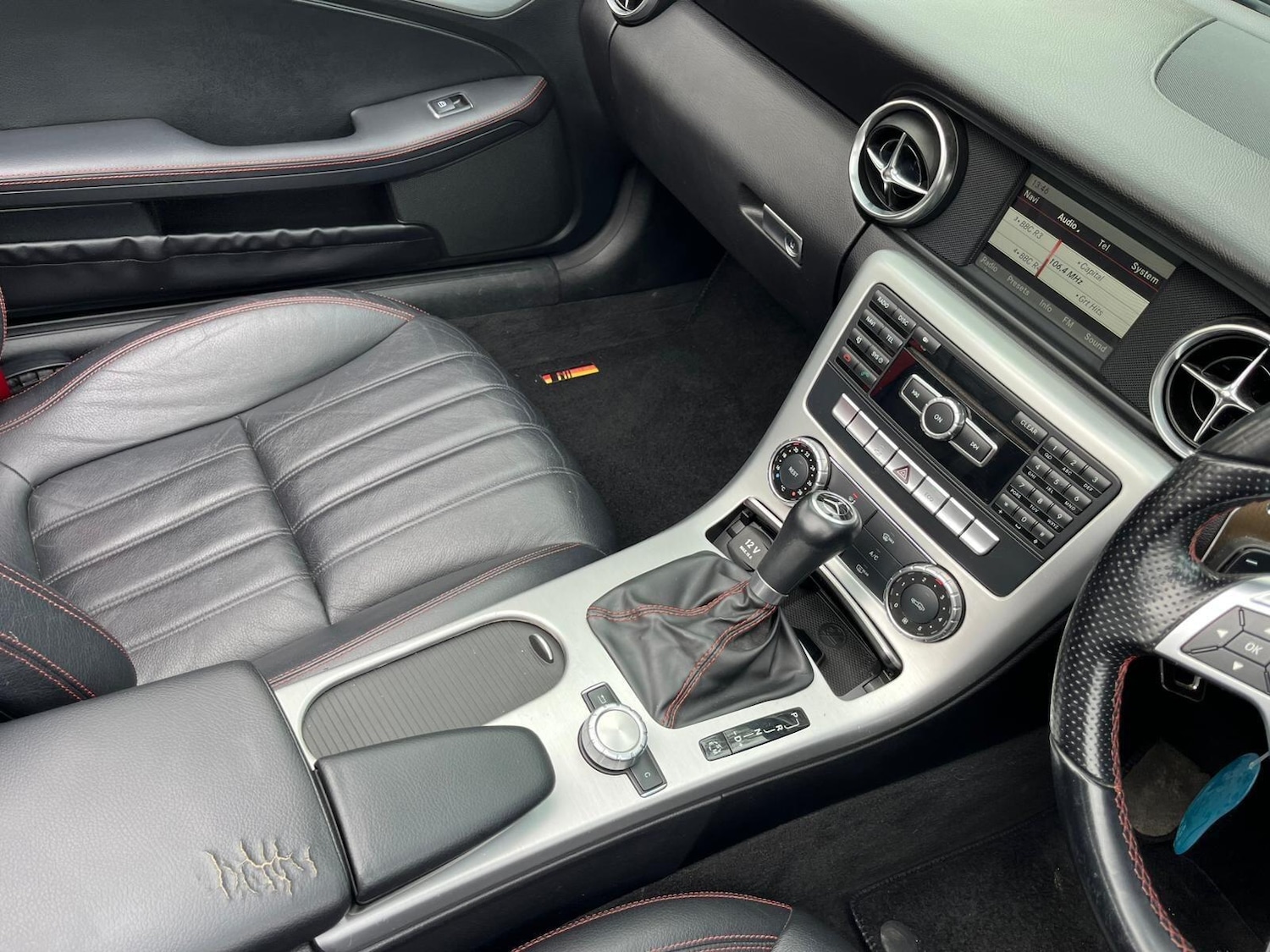 Used Mercedes-Benz SLK 2013 for sale - 77969774: Photo 30