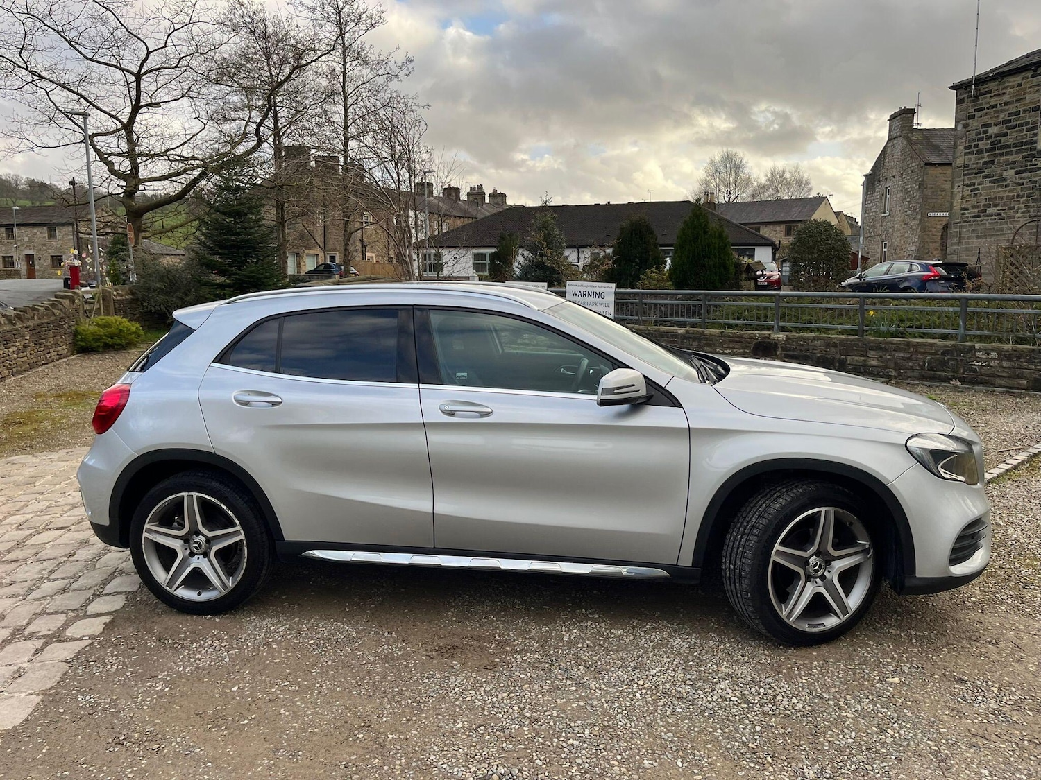 Used Mercedes-Benz GLA 2018 for sale - 78127338: Photo 9