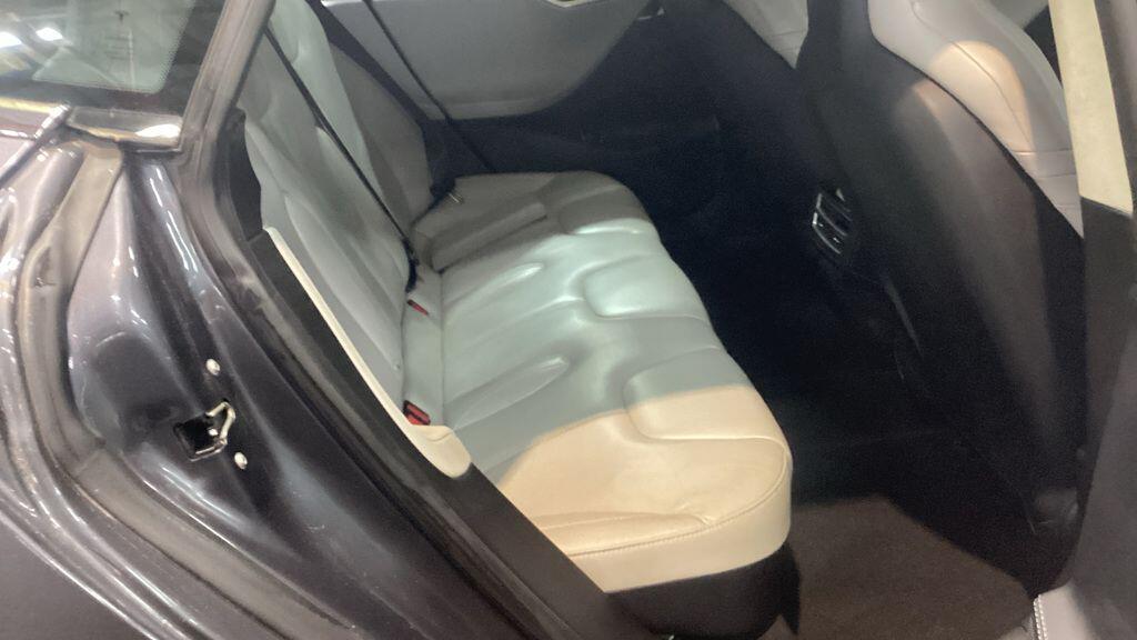 Used Tesla Model S 2016 for sale - 77940637: Photo 12