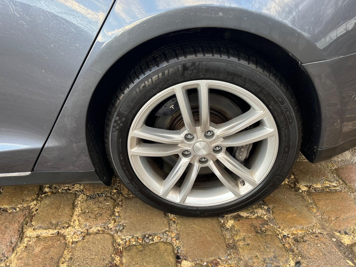 Used Tesla Model S 2016 for sale - 77940637: Photo 34