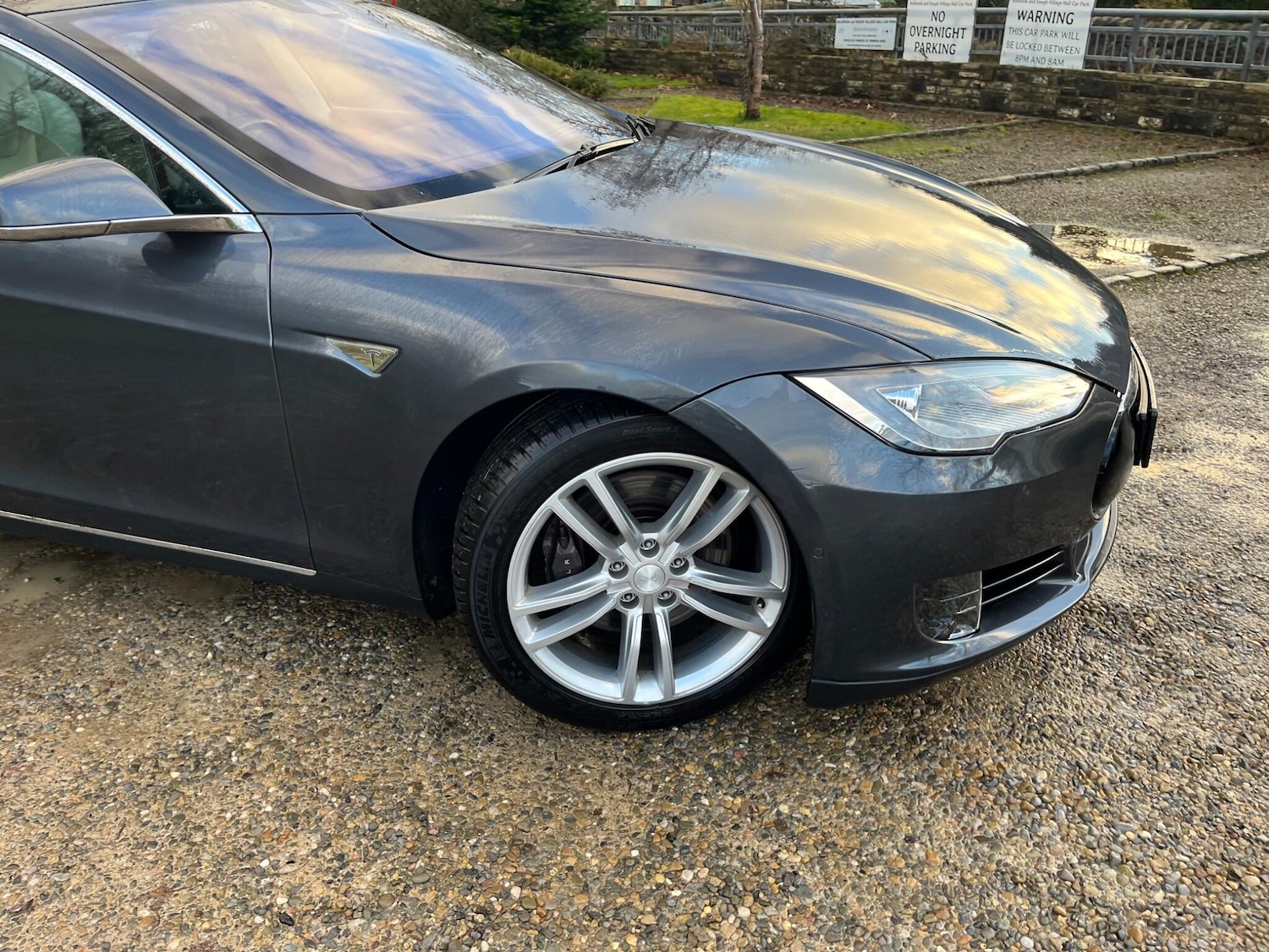 Used Tesla Model S 2016 for sale - 77940637: Photo 37