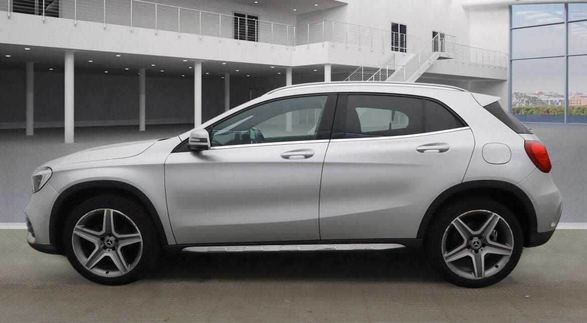 Used Mercedes-Benz GLA 2018 for sale - 77978215: Photo 8
