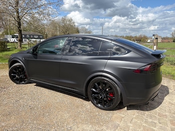 Used Tesla Model X 2020 for sale - 78244822: Photo