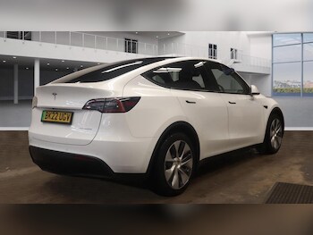 Used Tesla Model Y 2022 for sale - 77882170: Photo