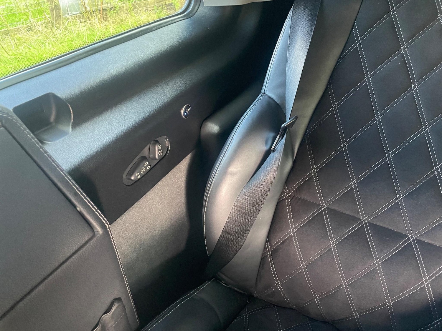 Used Mercedes-Benz Viano 2014 for sale - 78020020: Photo 36