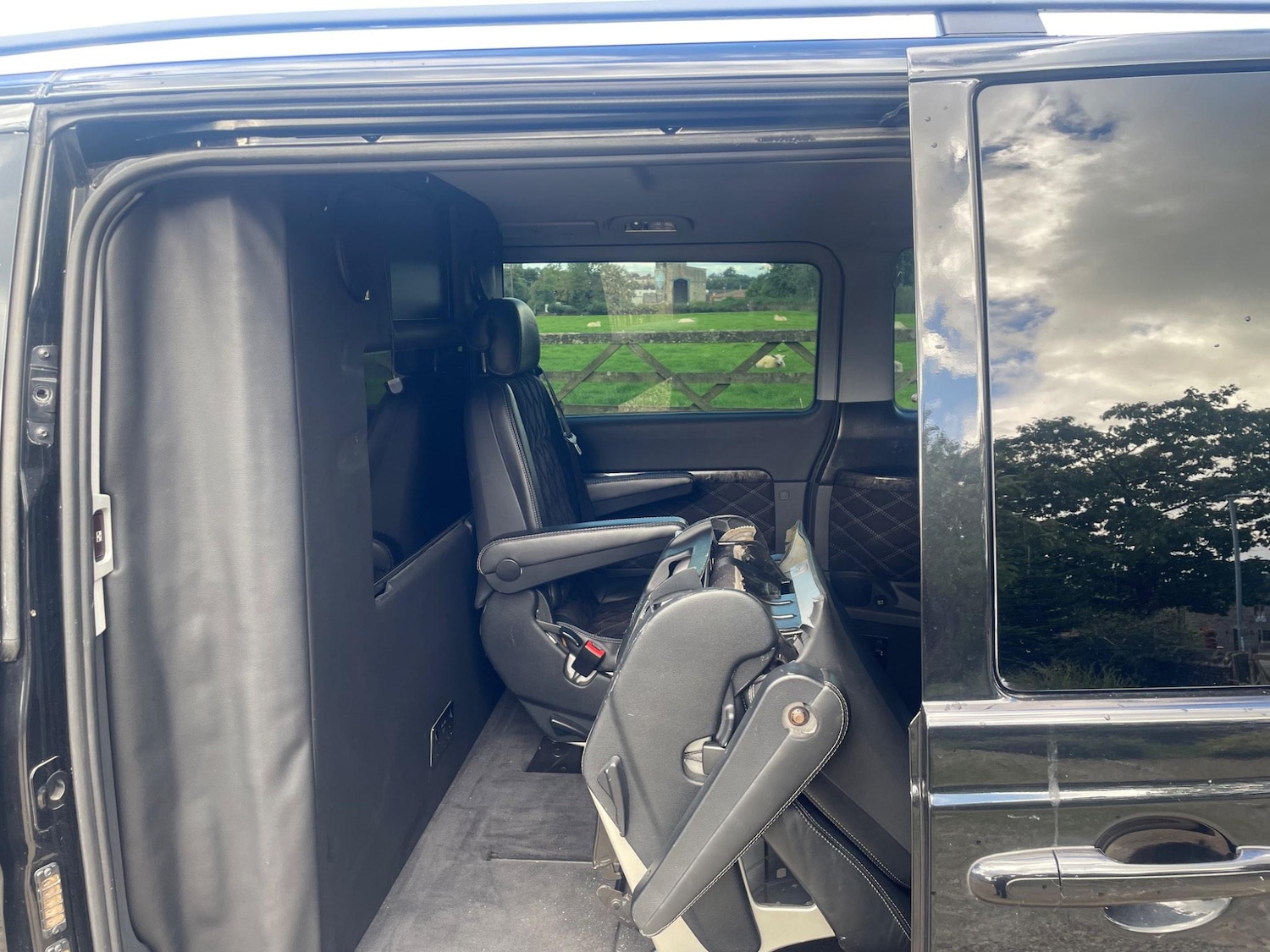 Used Mercedes-Benz Viano 2014 for sale - 78020020: Photo 40