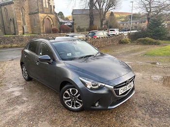 Used Mazda Mazda2 2015 for sale - 77992950: Photo