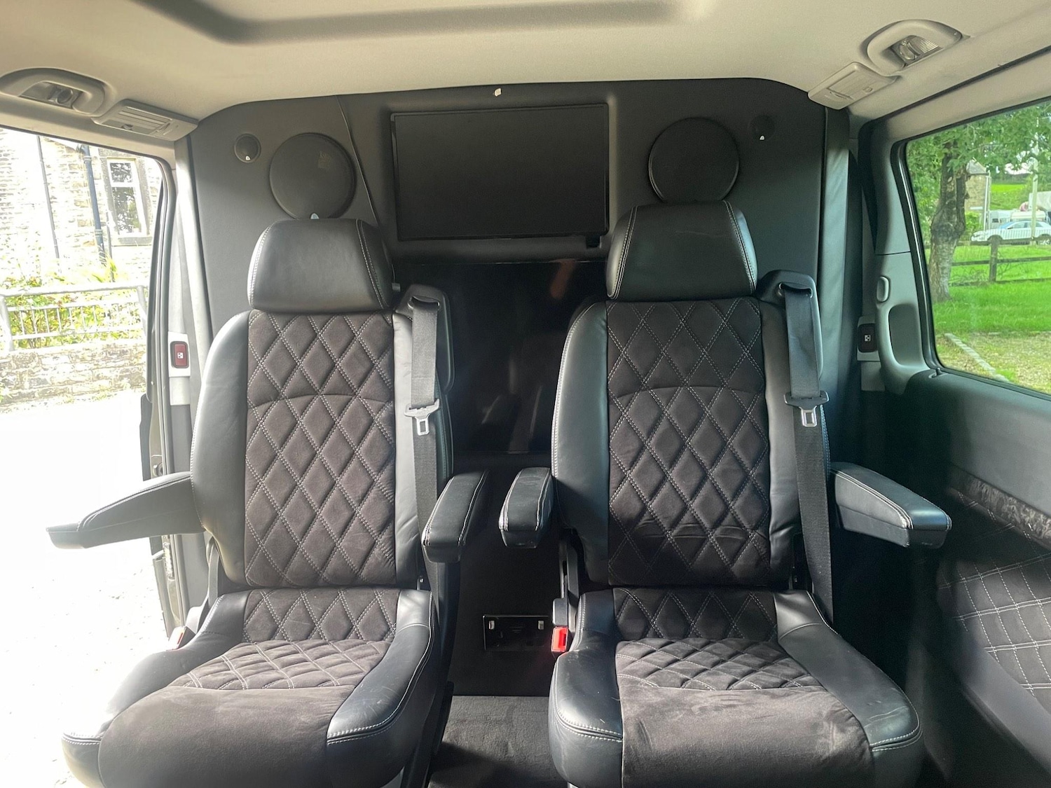 Used Mercedes-Benz Viano for sale - 77883387: Photo 37