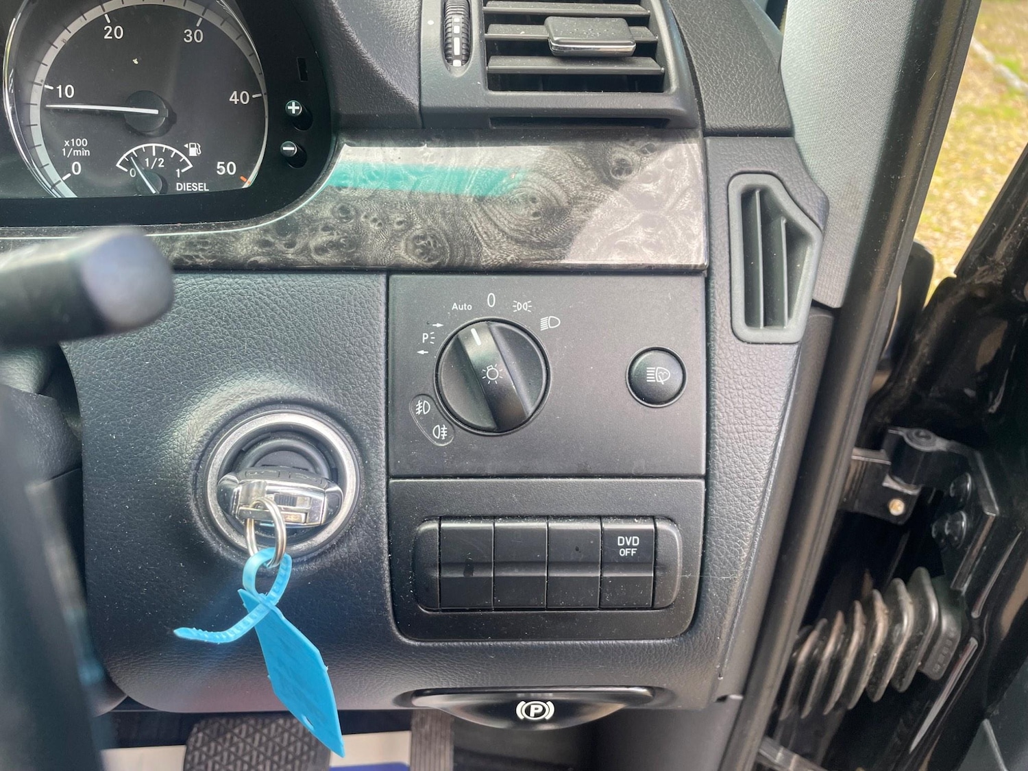 Used Mercedes-Benz Viano for sale - 77883387: Photo 44