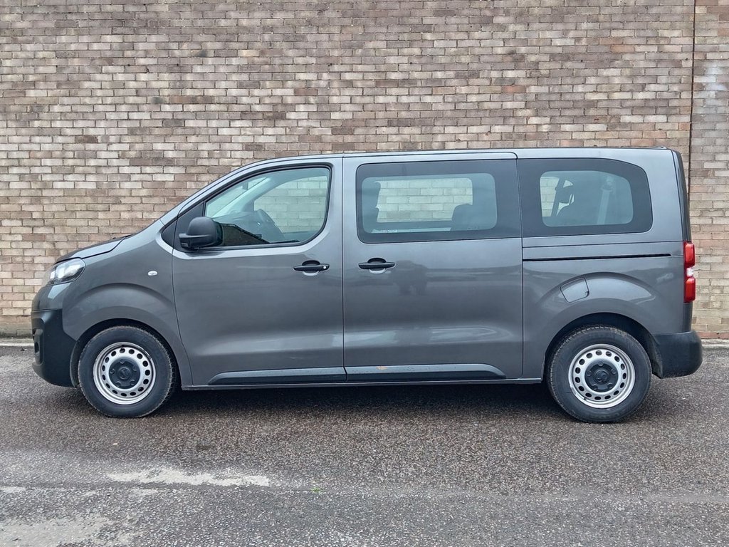 Used Vauxhall Vivaro Life 2021 for sale - 76542007: Photo 2