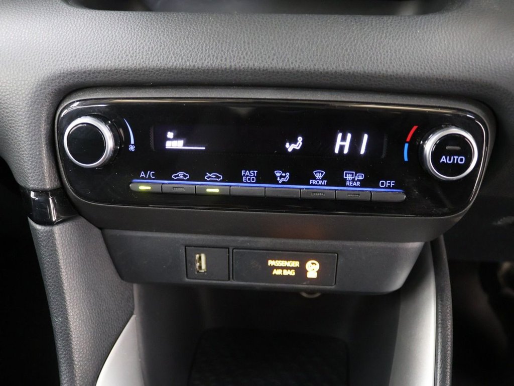 Used Toyota Yaris 2020 for sale - 78136942: Photo 11