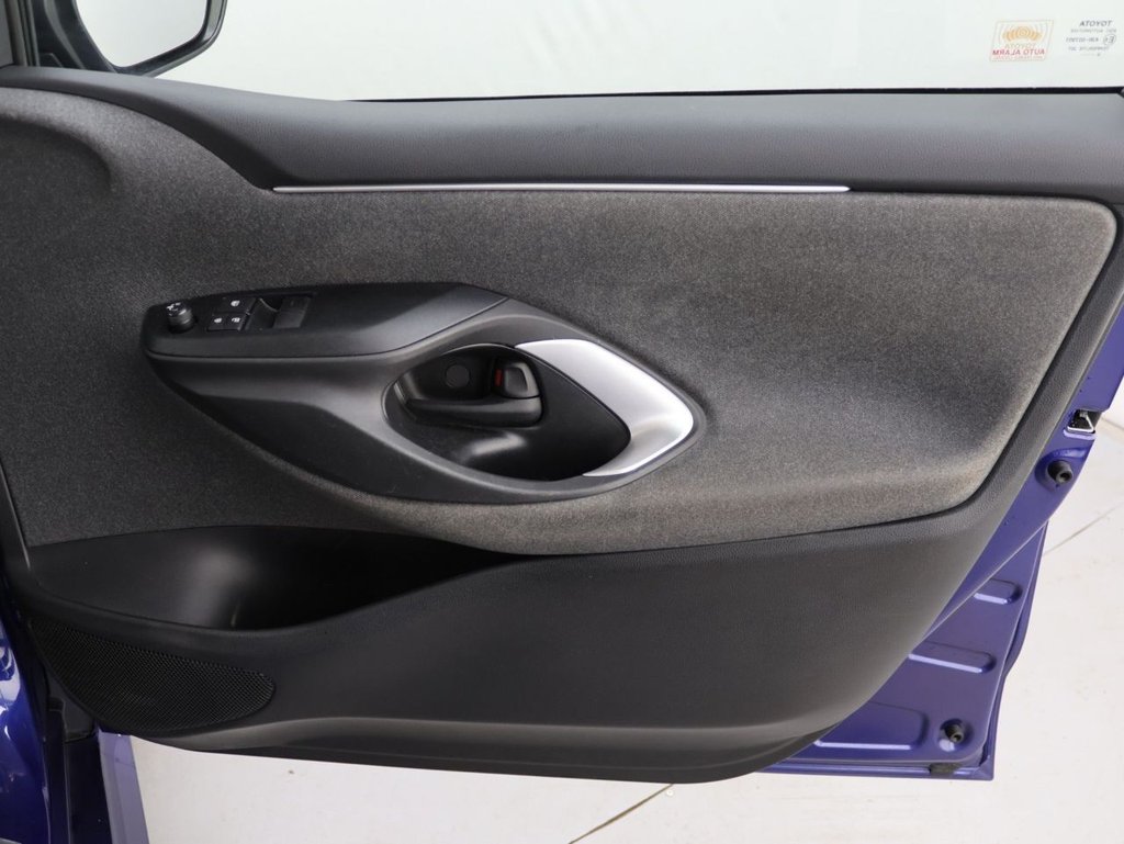 Used Toyota Yaris 2020 for sale - 78136942: Photo 23