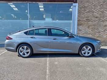 Used Vauxhall Insignia 2020 for sale - 75527375: Photo