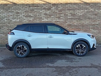 Used Peugeot 2008 2022 for sale - 76665791: Photo