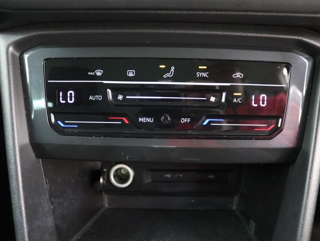 Used Volkswagen Tiguan 2021 for sale - 77792406: Photo 15