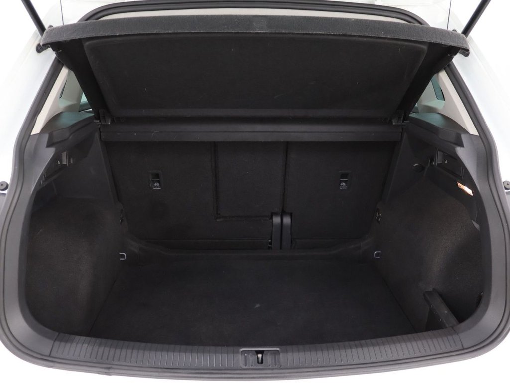 Used Volkswagen Tiguan 2021 for sale - 77792406: Photo 25