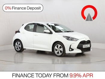 Used Toyota Yaris 2024 for sale - 79550378: Photo