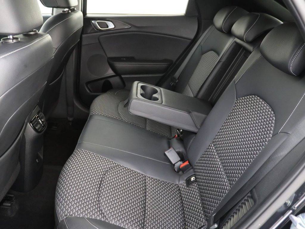 Used Kia XCeed 2023 for sale - 76541953: Photo 21