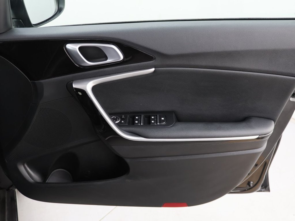 Used Kia XCeed 2023 for sale - 76541953: Photo 26