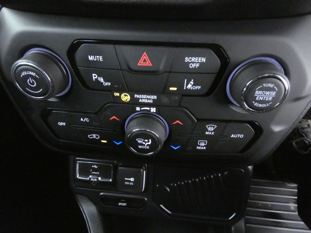 Used Jeep Renegade 2021 for sale - 76454251: Photo 16