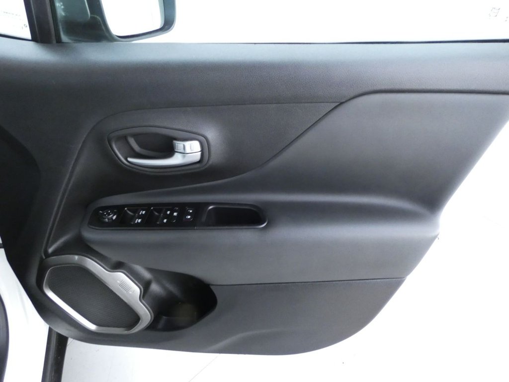 Used Jeep Renegade 2021 for sale - 76454251: Photo 26