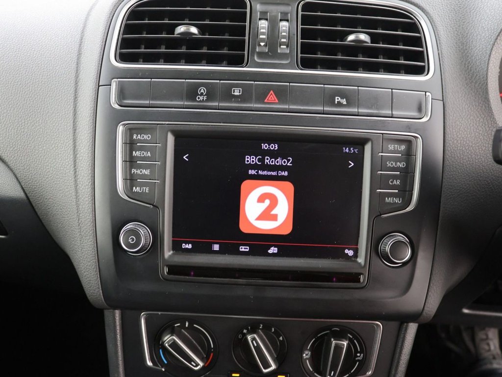 Used Volkswagen Polo 2014 for sale - 76546543: Photo 13