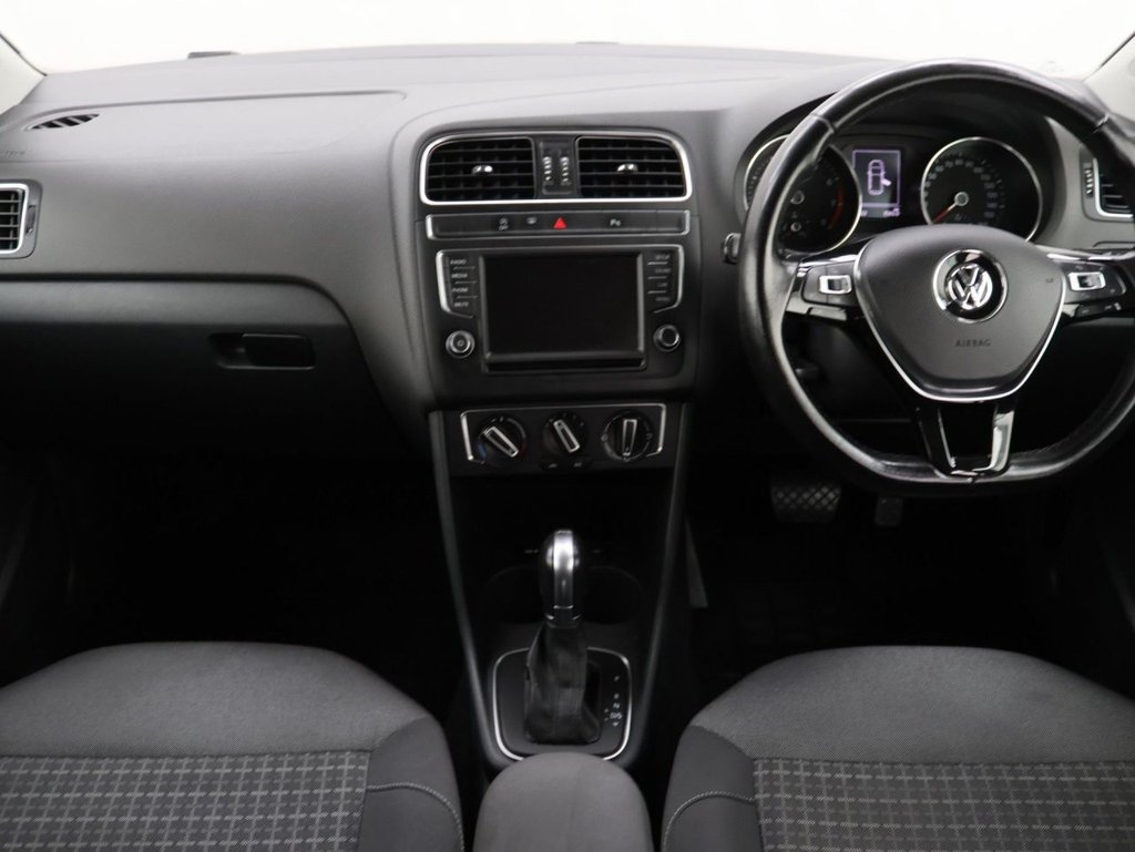 Used Volkswagen Polo 2014 for sale - 76546543: Photo 17