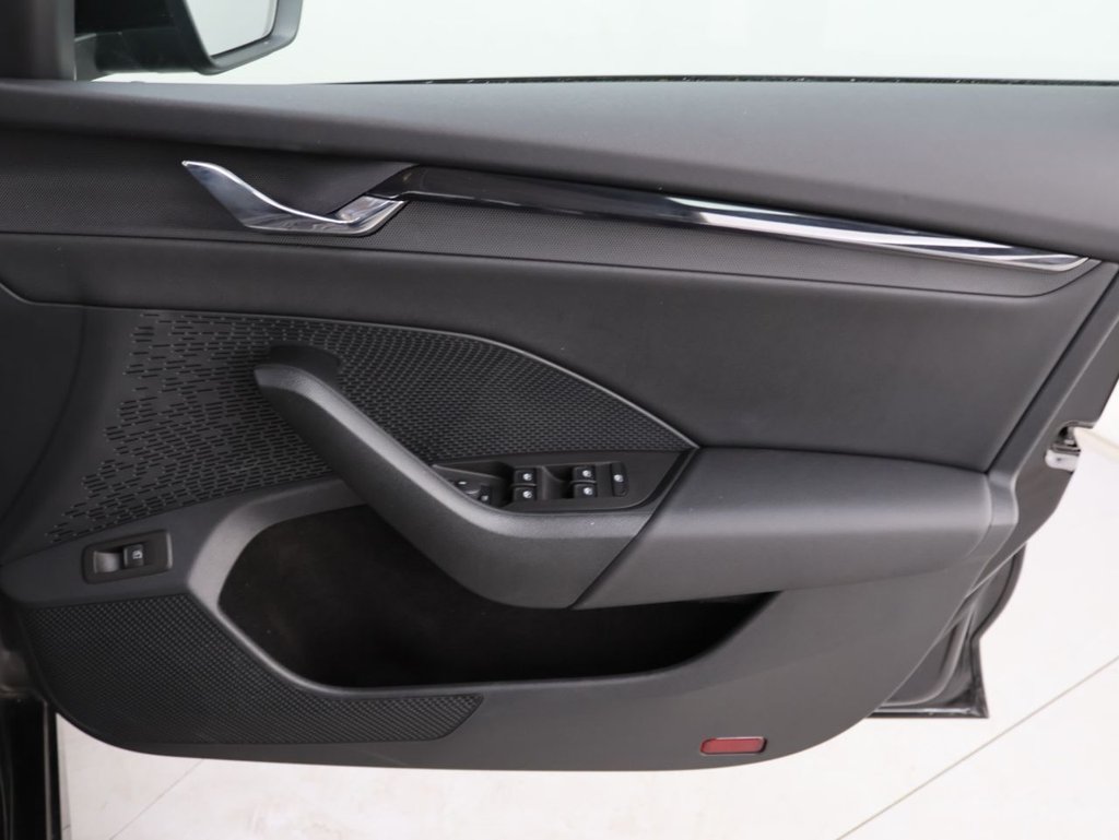 Used Skoda Octavia 2022 for sale - 76542164: Photo 27