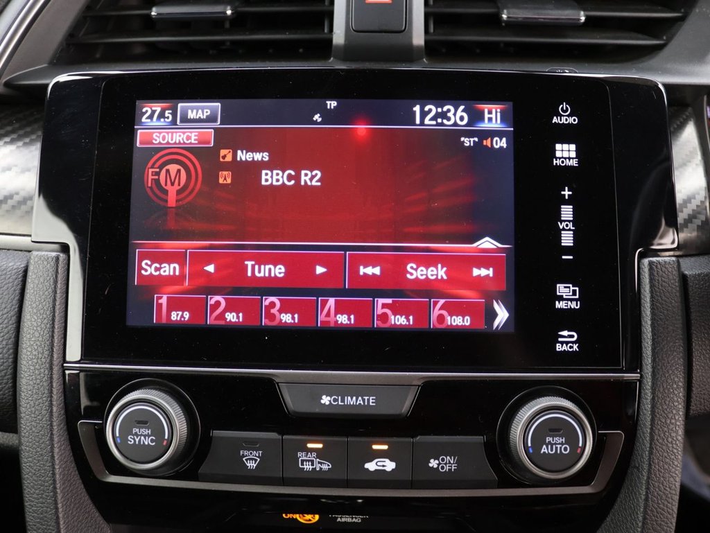 Used Honda Civic 2018 for sale - 76542158: Photo 14