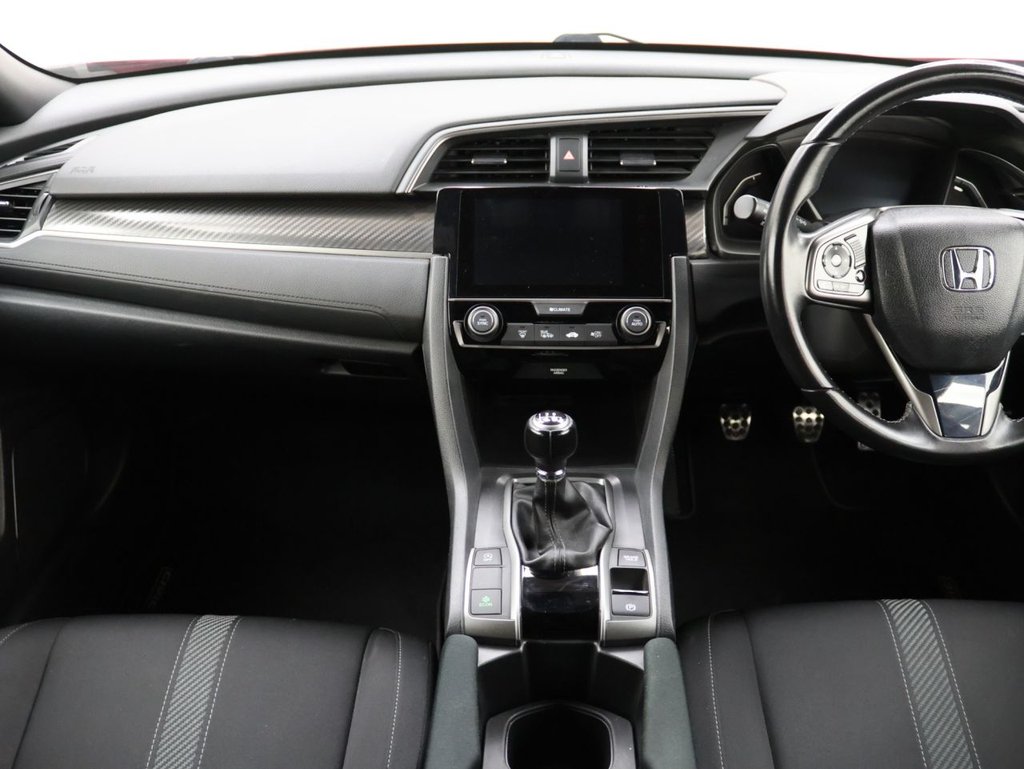 Used Honda Civic 2018 for sale - 76542158: Photo 17