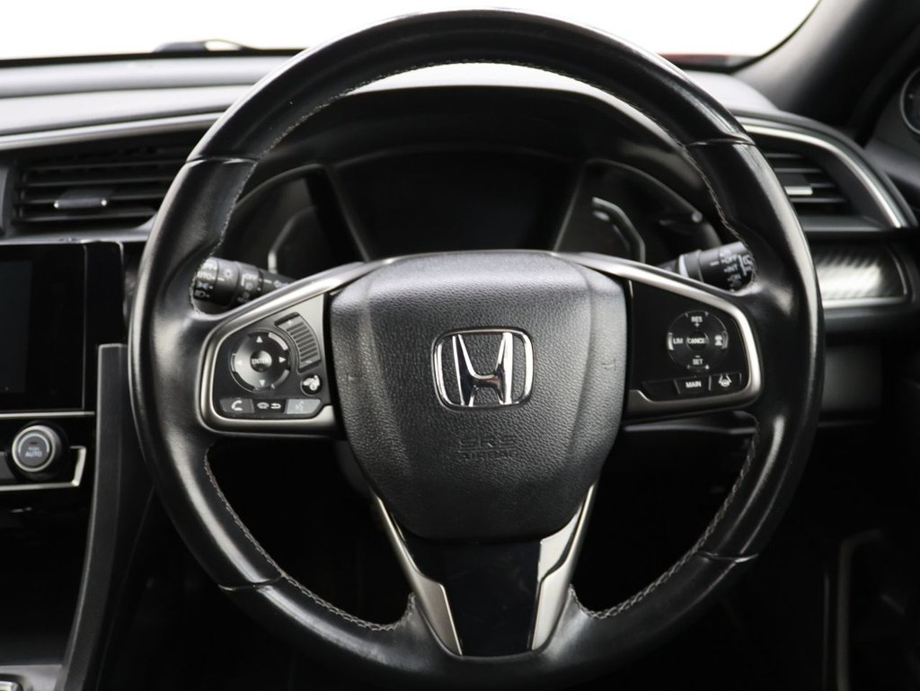 Used Honda Civic 2018 for sale - 76542158: Photo 19