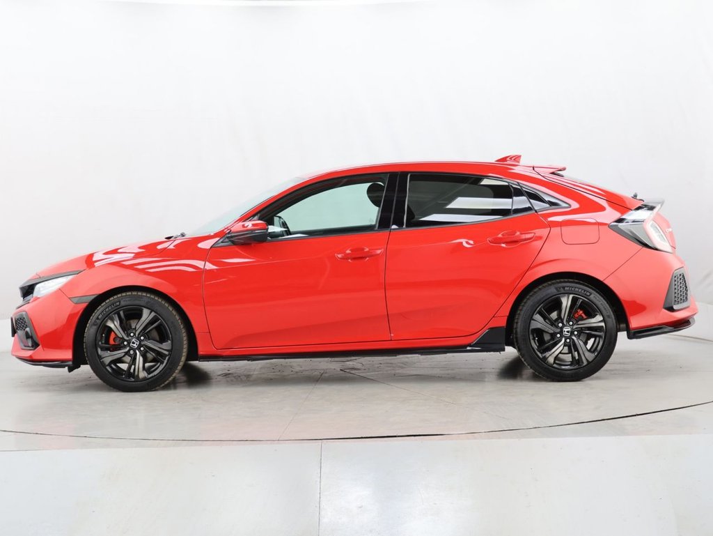 Used Honda Civic 2018 for sale - 76542158: Photo 6