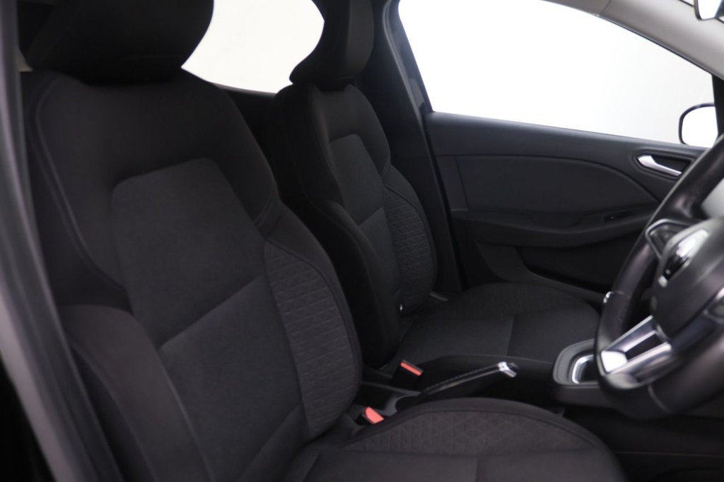 Used Renault Clio 2020 for sale - 78082532: Photo 11