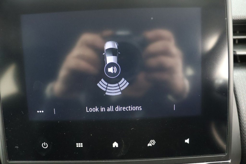 Used Renault Clio 2020 for sale - 78082532: Photo 15