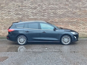 Used Ford Focus 2019 for sale - 77477791: Photo