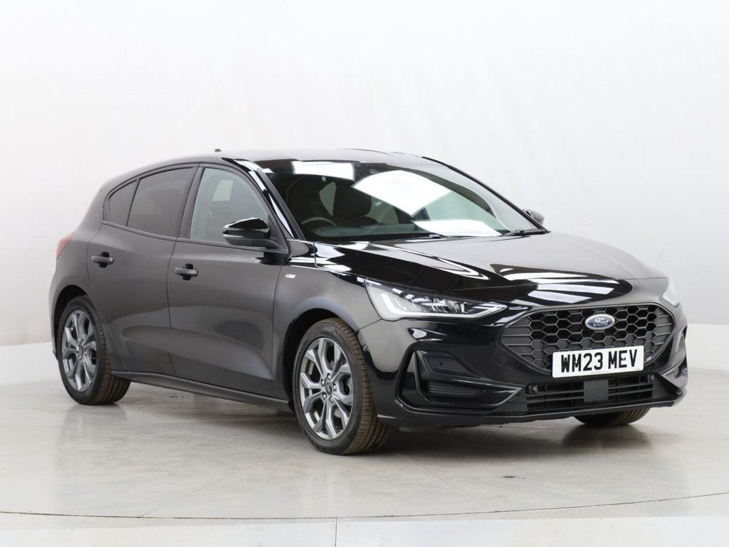 Used Ford Focus 2023 for sale - 76542128: Photo 2