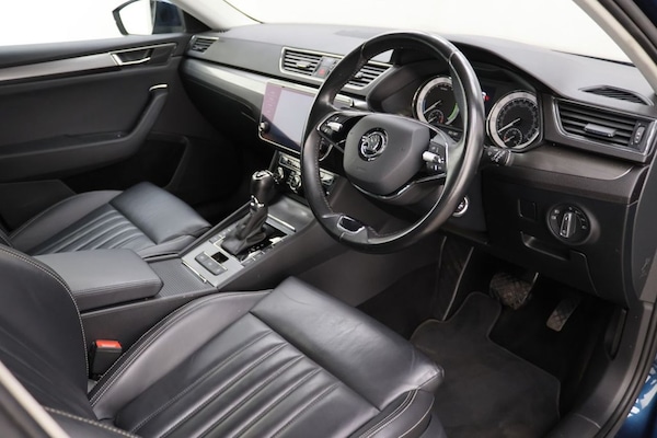 Used Skoda Superb 2021 for sale - 76132468: Photo 10