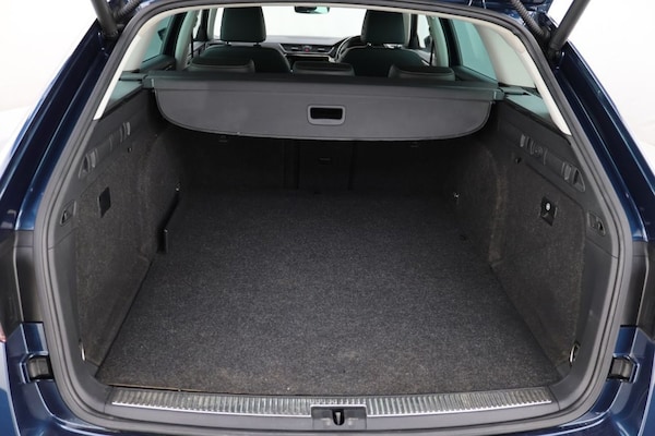 Used Skoda Superb 2021 for sale - 76132468: Photo 25
