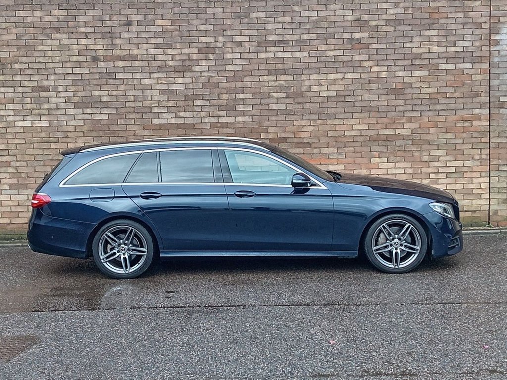 Used Mercedes-Benz E Class 2018 for sale - 77534053: Photo 2