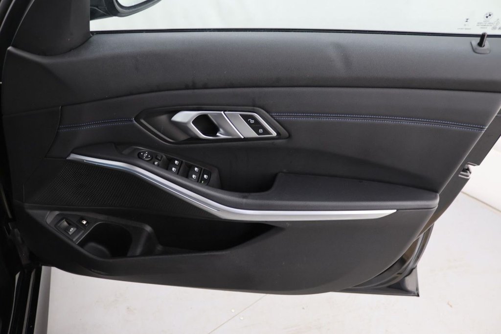 Used BMW 3 Series 2022 for sale - 77952681: Photo 29