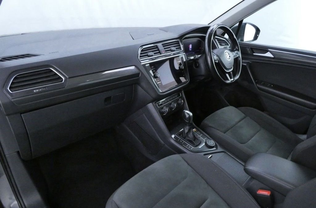 Used Volkswagen Tiguan 2019 for sale - 76301125: Photo 17