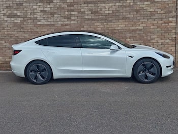 Used Tesla Model 3 2020 for sale - 79737626: Photo